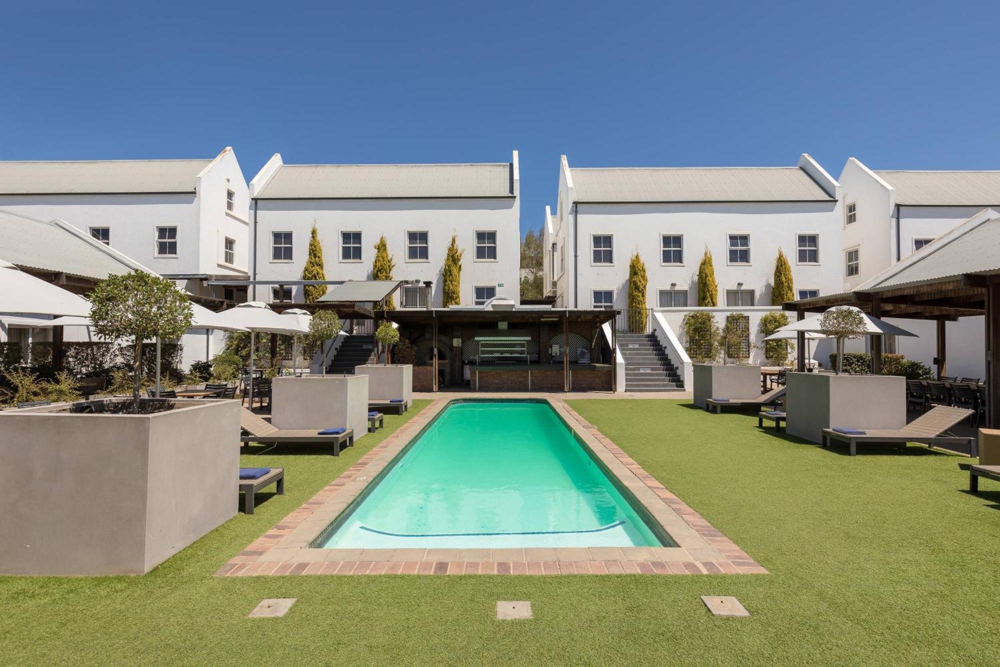 Protea By Marriott Cape Town Durbanville Hotel 3*